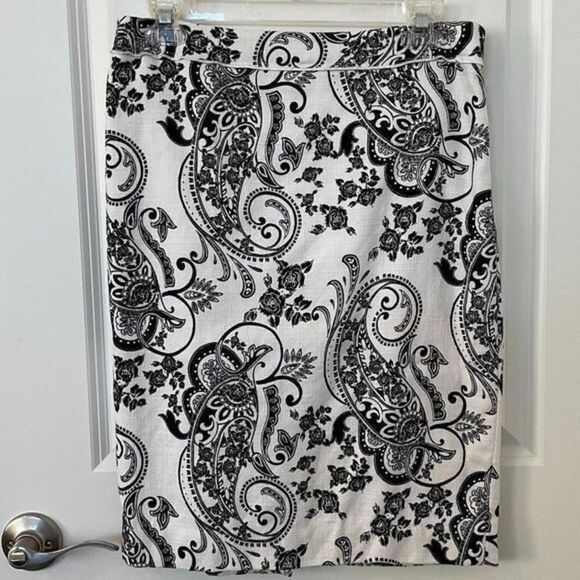 White Black House Market Paisley Floral‎ Design Suit - Picture 7 of 10